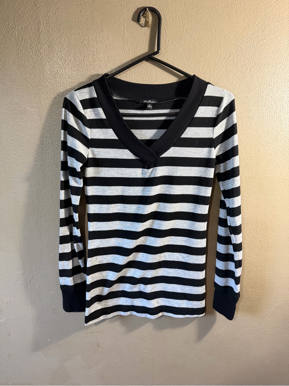 DNA Couture Striped V-Neck Long Sleeve Sweater - Size M